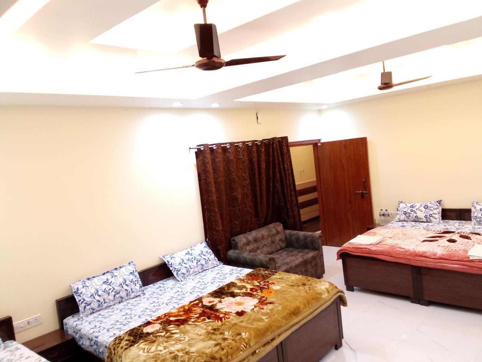 Kaka Guest House Ayodhya Exterior foto